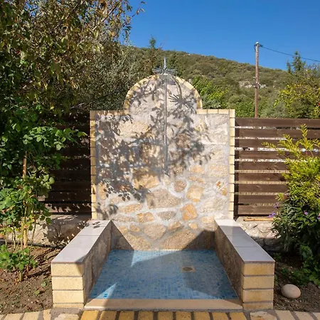 Marianna Vila Nydri (Lefkada)