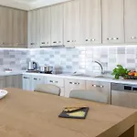 Marianna Villa *